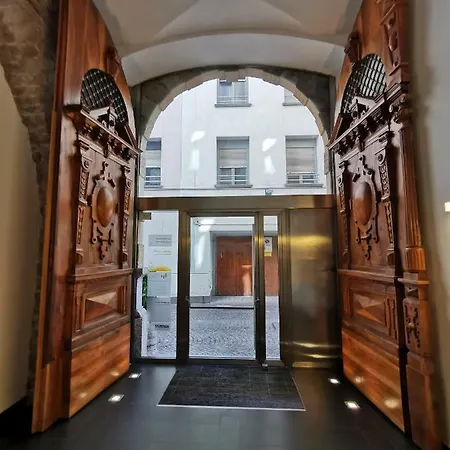 Central Walther Square Apartment Bolzano